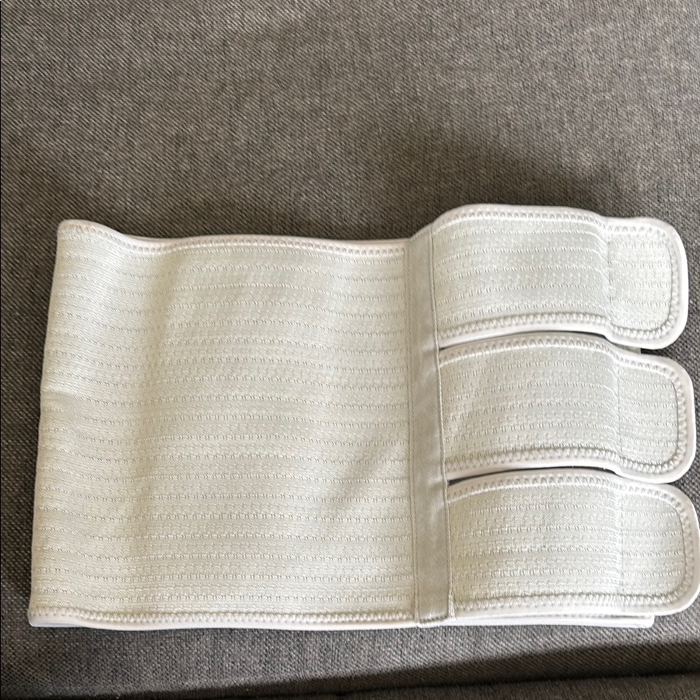 White Elastic Hosiery Support Socks